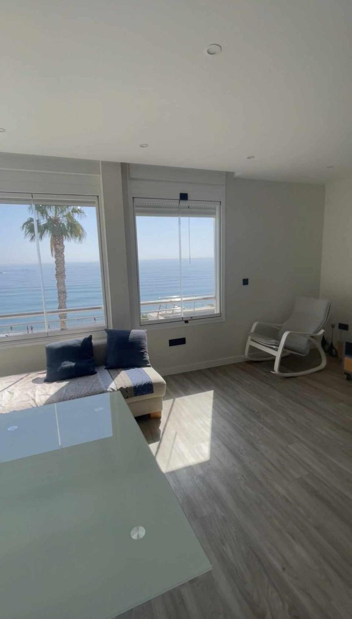 Moderno Piso Mirando Al Mar Lägenhet Torremolinos Exteriör bild